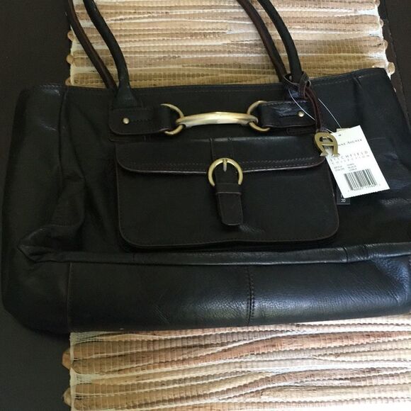 NWT Etienne Aigner  tote style bag . Black leather - Picture 1 of 4